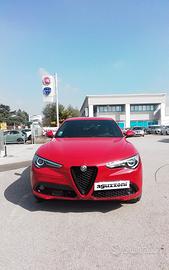 Alfa Romeo Stelvio 2.2 Turbodiesel 210 CV AT8 Q4 V
