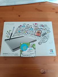 Wacom Intuos - Creative Pen & Touch Tablet S