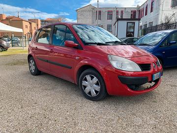 Renault scenic 1.5 dci