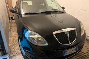 Lancia Ypsilon 1.3 multijet