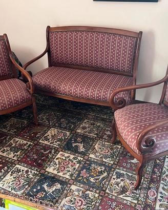 Set divanetto con 2 poltroncine