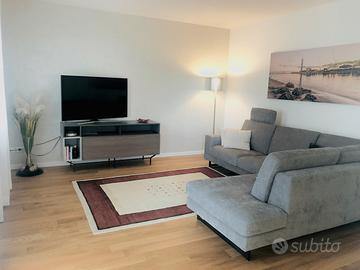 Jesolo paese centro piano terra con giardinetto