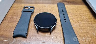 SAMSUNG GALAXY WATCH 4