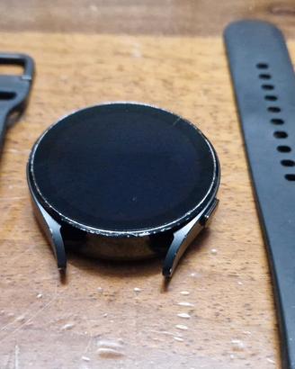 SAMSUNG GALAXY WATCH 4