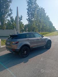 range rover Evoque autocarro 