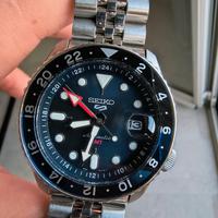 Seiko sport 5 gmt skx batman ssk003k1