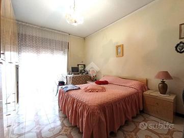 3 LOCALI A SANTA MARIA A VICO