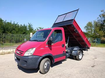 IVECO DAILY 35C12 RIBALTABILE PASSO CORTO GEMELLAT