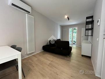 2 LOCALI A SANT'ILARIO D'ENZA