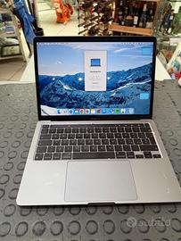 MacBook Pro 13”