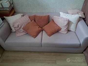 divano 2 posti