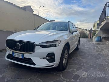 Volvo XC 60 XC60 B4 (d) AWD automatico Core N1