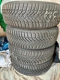 Gomme (4) invernali kumho 195/60/R16