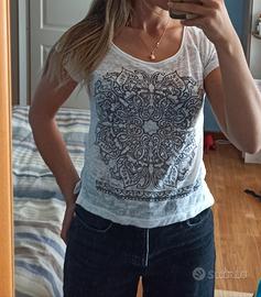 T-shirt trasparente Sophie Charlotte mandala