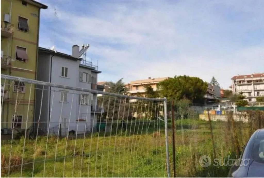 Immobile in asta di 2030 m² a San Benedetto del Tr - Vista 4