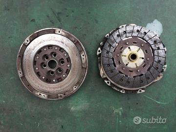 Volano e frizione Fiat Punto evo 2011 1600cc MJ