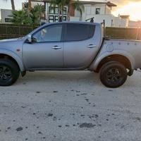 Mitsubishi L200 2.5 DI-D/136CV Double Cab Invite