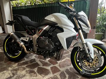 Honda cb 1000 r