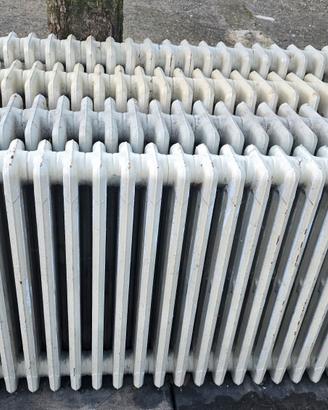 Termosifoni in ghisa stile antico