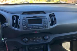 Kia Sportage 1.7 CRDi 2WD Active (2012) - 116CV