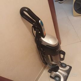 SCOPA ELETTRICA  CON LAVAGGIO A VAPORE ROWENTA