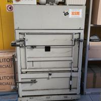 Compattatore per cartoni