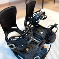 Attacchi snowboard Burton Cartel EST 2025