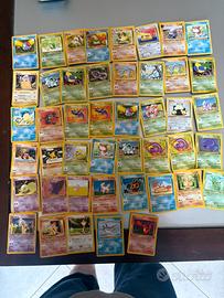 Lotto carte pokemon  set base e altri 250pz circa
