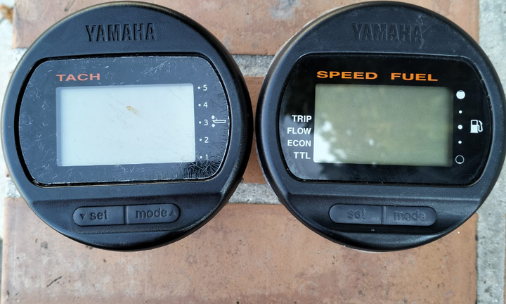 Strumenti contagiri tach e speed fuel yamaha