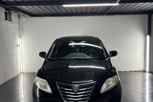 Lancia Ypsilon 1.3 MJT 16V 95 CV 5 porte S&S Gold