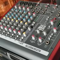 Mixer analogico ALLEN&HEATH ZED 10 FX Con fly case