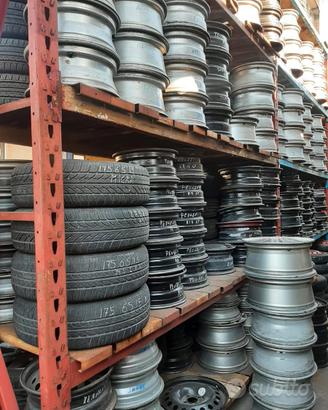 Cerchi e gomme varie marche