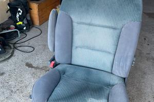 Sedile girevole per camper completo di tutto