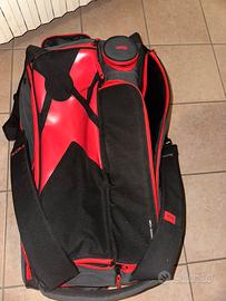 Borsone da padel Nox AT10+calze e polsiere