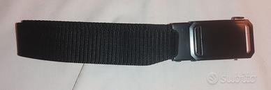 Cintura nera nuova regolabile 