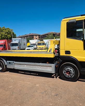 eurocargo 120el 21 carroattrezzi 