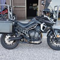 Triumph Tiger 800 XRx