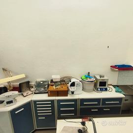 Laboratorio odontotecnico banchi e Sala gessi