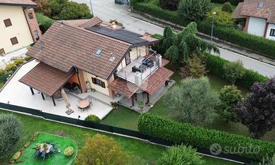 VILLA SINGOLA A GIVOLETTO