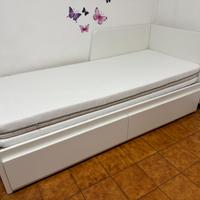 Letto IKEA FLEKKE