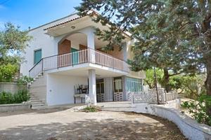 Villa a Putignano, 4 locali