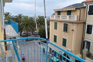 Moneglia centralissimo a 20 mt dal mare
