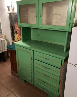 Credenza restaurata