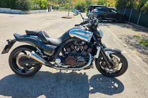 Vmax 1700 Carbon
