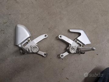 mv agusta brutale 750 910 1078 pedane