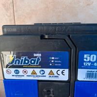 batteria per auto 