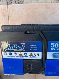 batteria per auto 