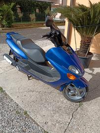 Scooter Skyliner 125 