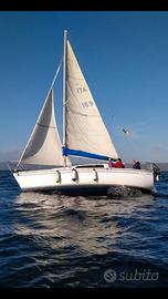 barca a vela cabinato 7 metri