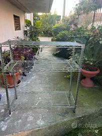 Scaffale in ferro